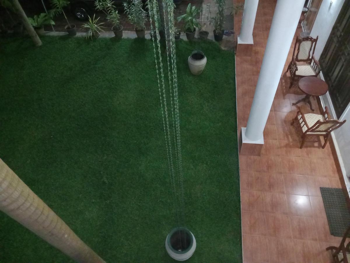 Elephant Reach Villa Pinnawala Пинавала Екстериор снимка