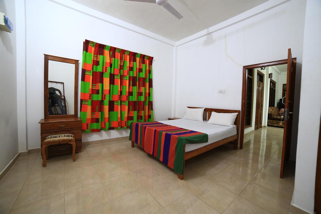 Elephant Reach Villa Pinnawala Пинавала Стая снимка
